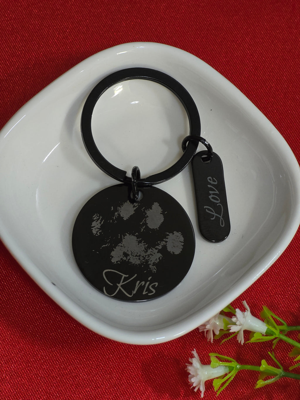 Pet keychain