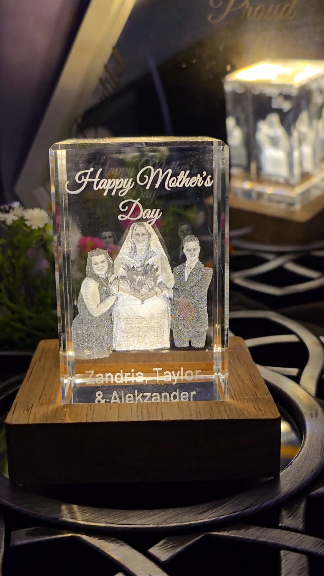Captured in Glass – Custom 3D Engraved Memory Cube