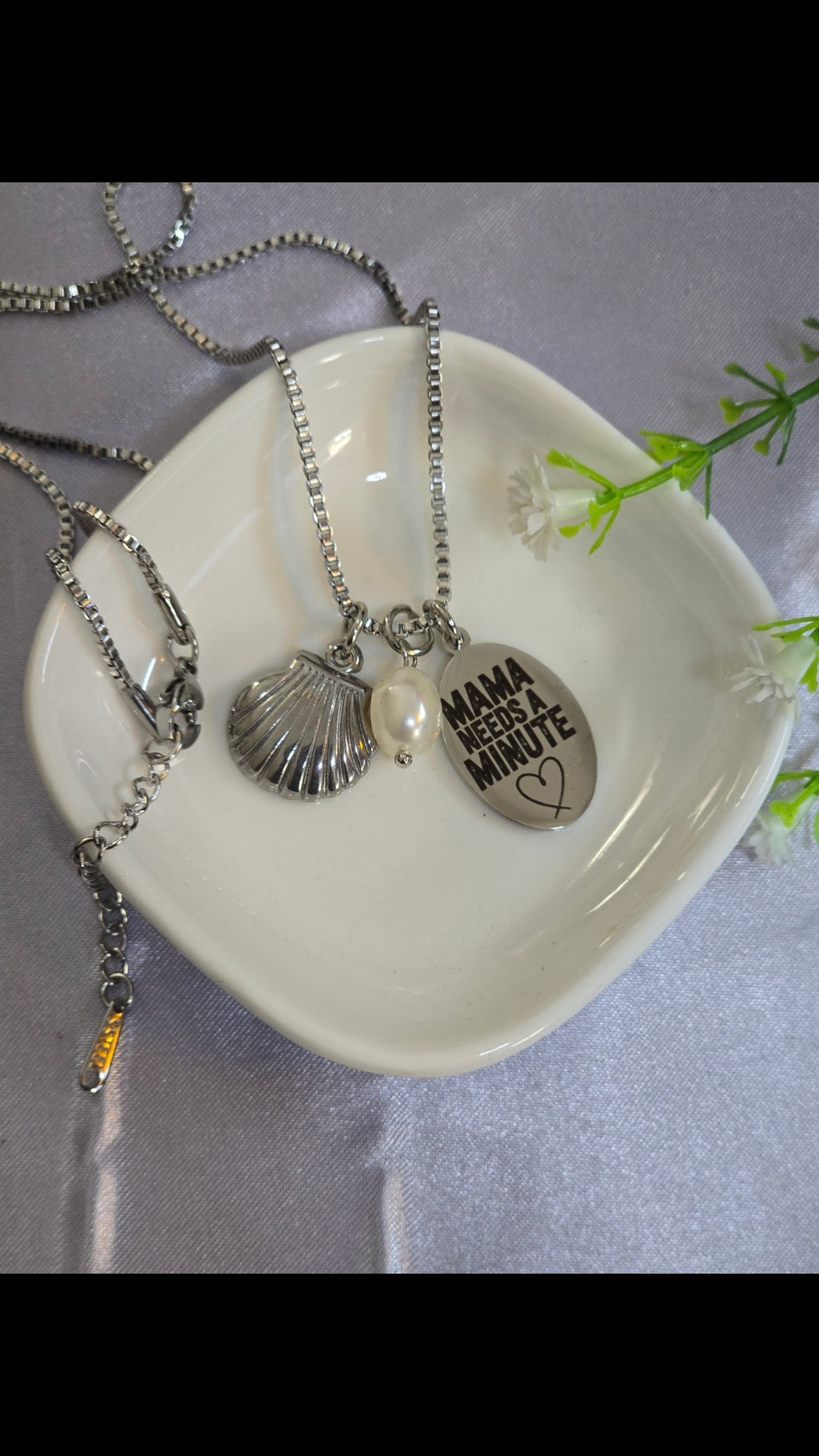 🌊 “Mama Needs a Minute” Beach Charm Necklace